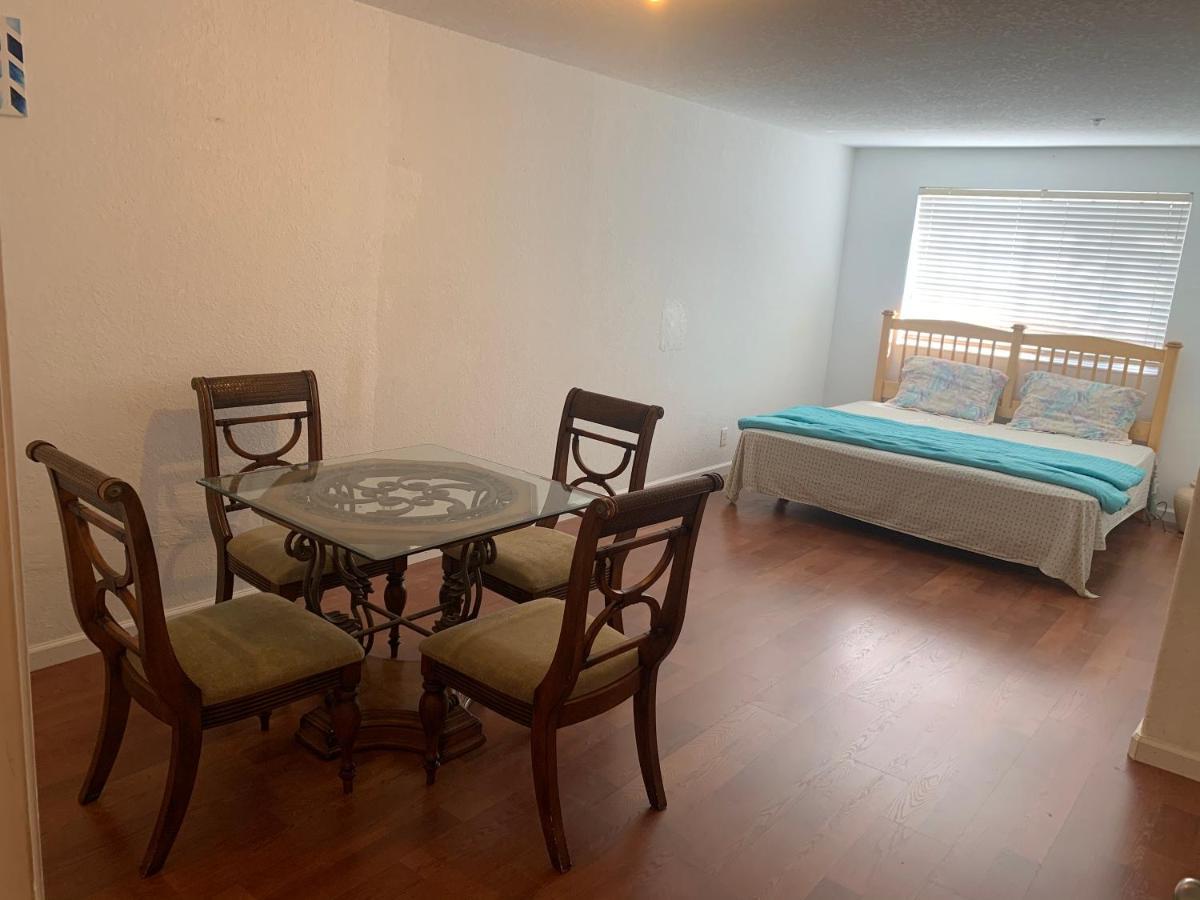Bedroom Suite In Lauderdale Lakes Townhome Fort Lauderdale Luaran gambar